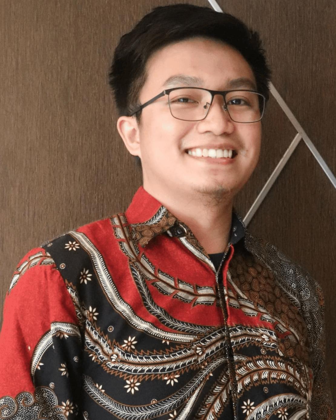 Dr. (cand). Aprialdy Idrus